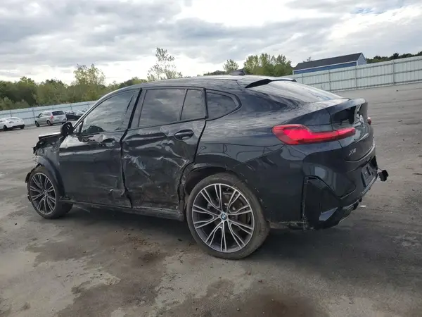 5UX33DT02N9K83767 2022 BMW X4 - Image 2