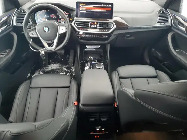 5UX33DT02R9W75170 2024 BMW X4 - Image 8