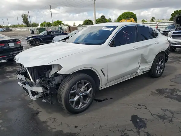 5UX33DT02R9W81728 2024 BMW X4 - Image 1