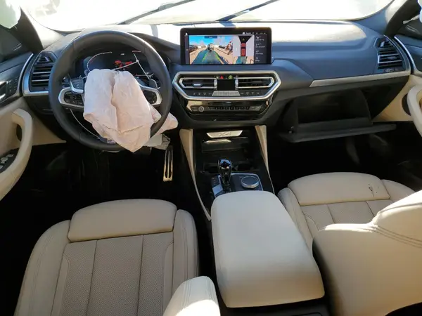 5UX33DT02S9X66462 2025 BMW X4 - Image 8