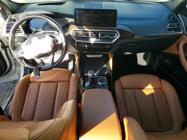 5UX33DT03N9J79448 2022 BMW X4 - Image 8