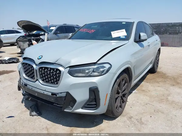 5UX33DT03N9K01660 2022 BMW X4 - Image 2