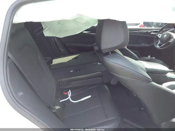 5UX33DT03N9M96131 2022 BMW X4 - Image 8