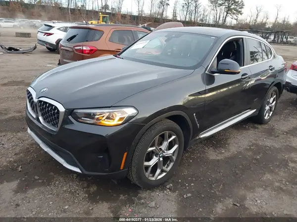 5UX33DT03P9S24620 2023 BMW X4 - Image 2