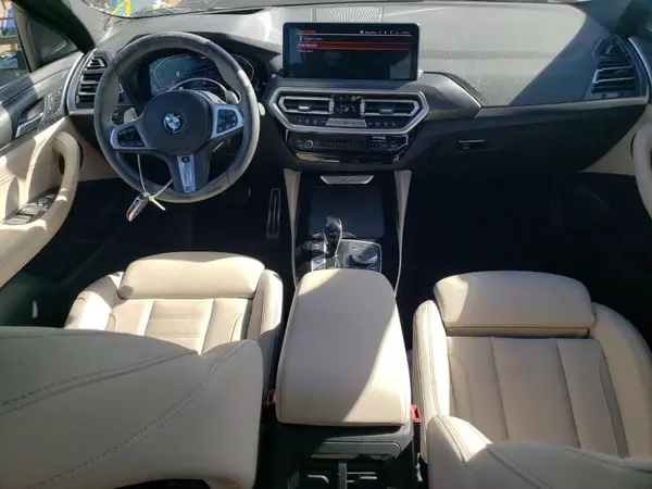 5UX33DT03R9T76447 2024 BMW X4 - Image 8