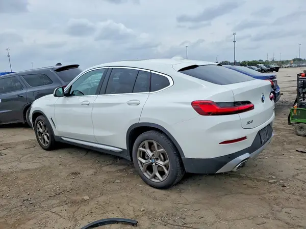 5UX33DT03R9V02239 2024 BMW X4 - Image 2