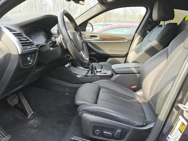 2024 BMW X4 auction photo 7