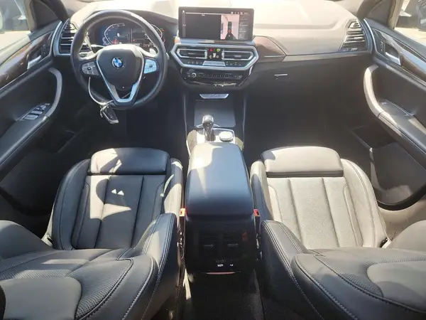 5UX33DT03R9W97548 2024 BMW X4 - Image 8