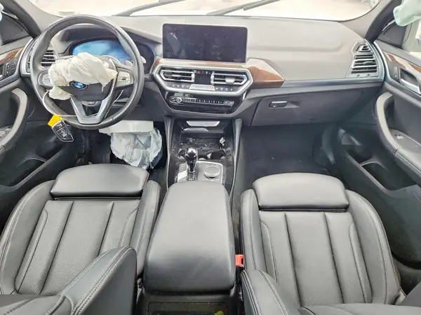 5UX33DT03R9W98912 2024 BMW X4 - Image 8