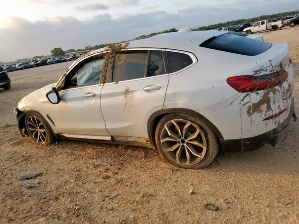 5UX33DT04N9K07533 2022 BMW X4 - Image 2