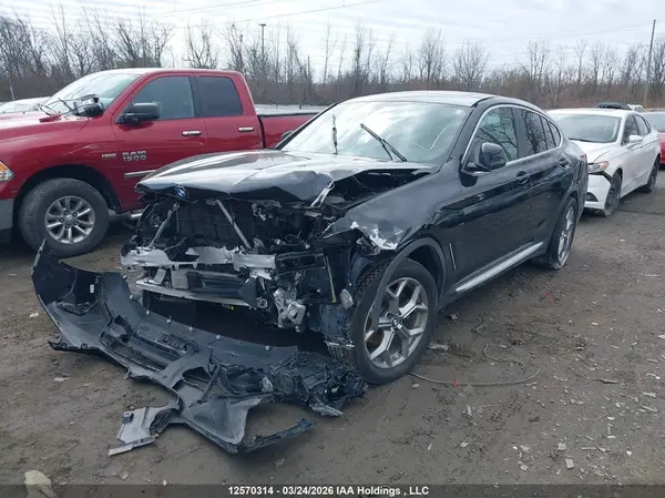 5UX33DT04N9K79655 2022 BMW X4 - Image 2
