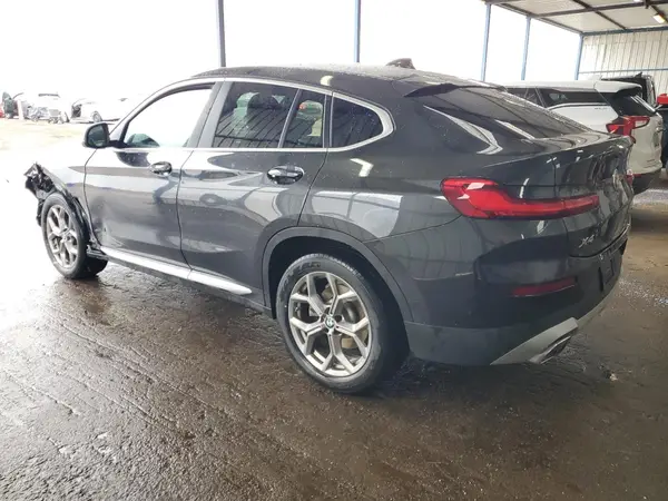 5UX33DT04R9U84057 2024 BMW X4 - Image 2