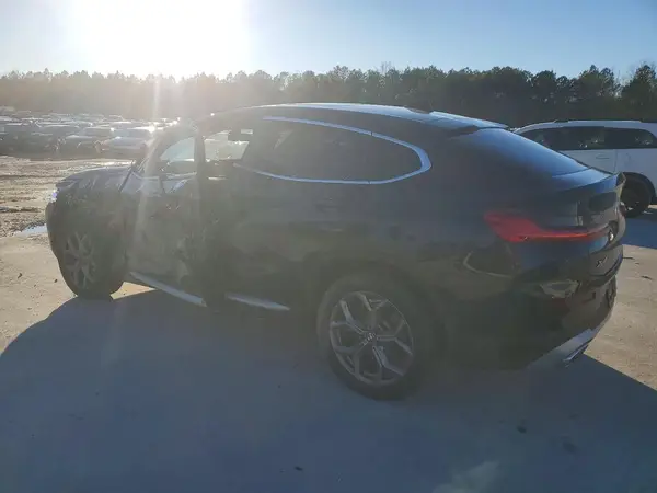 5UX33DT04R9V08096 2024 BMW X4 - Image 2
