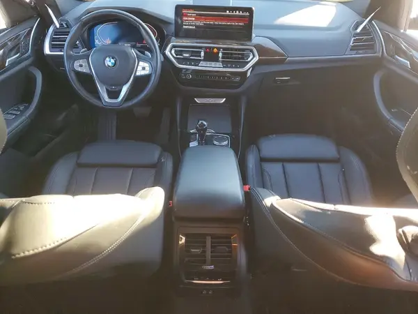 5UX33DT04R9V08096 2024 BMW X4 - Image 8