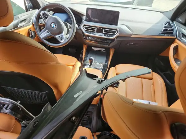 5UX33DT04R9V11242 2024 BMW X4 - Image 8