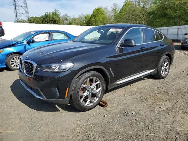 5UX33DT04R9X18651 2024 BMW X4 - Image 1