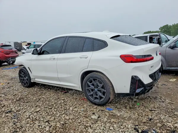 5UX33DT04S9X69248 2025 BMW X4 - Image 2