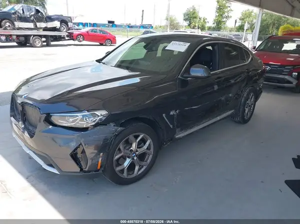 5UX33DT05N9H43409 2022 BMW X4 - Image 2