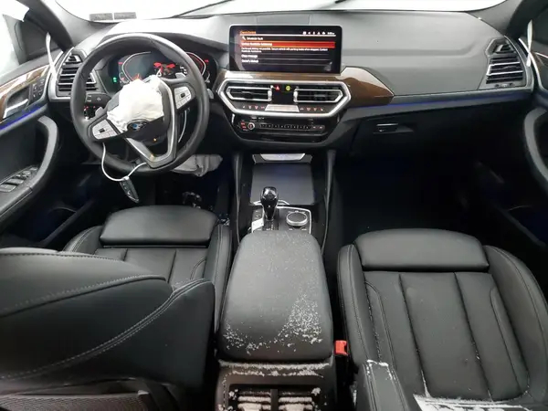 5UX33DT05N9J34723 2022 BMW X4 - Image 8