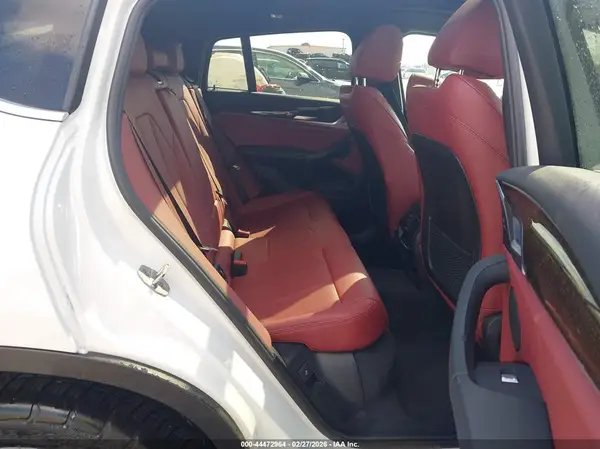 5UX33DT05P9N54999 2023 BMW X4 - Image 8