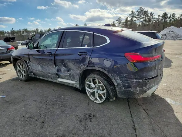 5UX33DT05P9R00825 2023 BMW X4 - Image 2