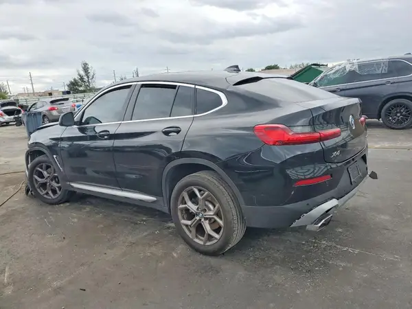 5UX33DT05R9T42865 2024 BMW X4 - Image 2