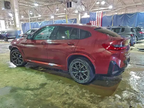 5UX33DT05S9Y29859 2025 BMW X4 - Image 2