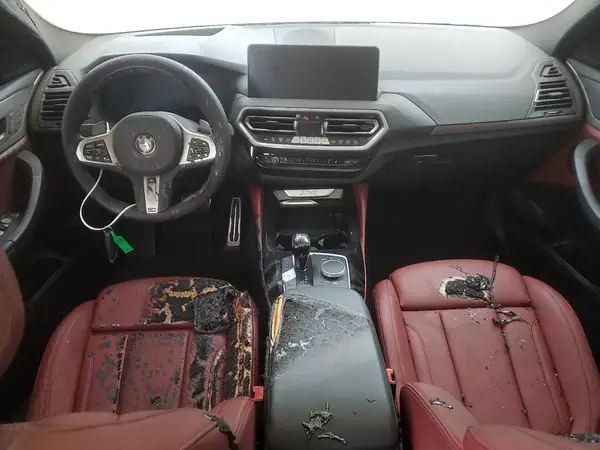 5UX33DT05S9Y39503 2025 BMW X4 - Image 8
