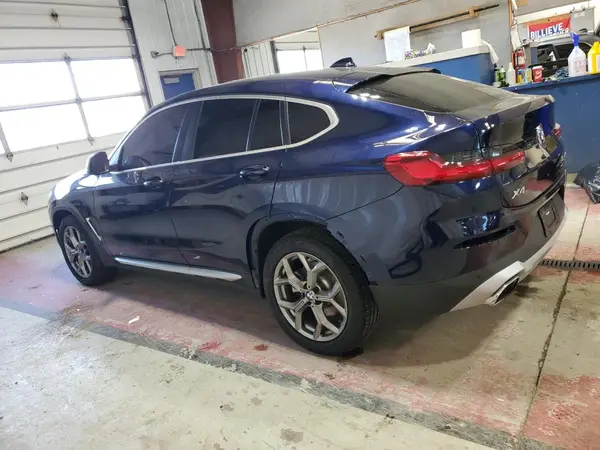 5UX33DT06N9J98236 2022 BMW X4 - Image 2