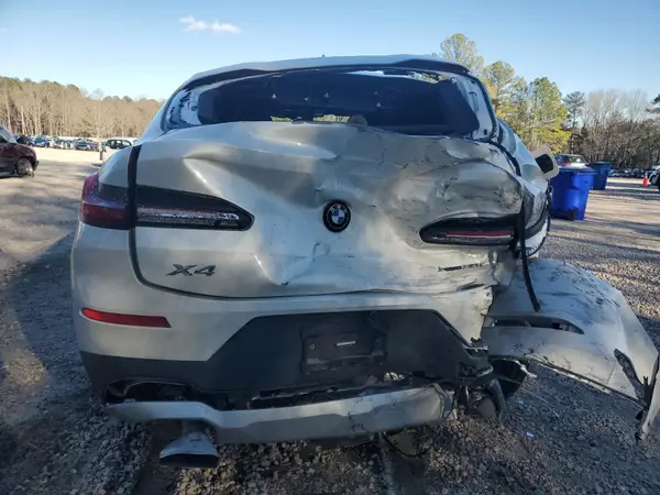 2022 BMW X4 auction photo 6