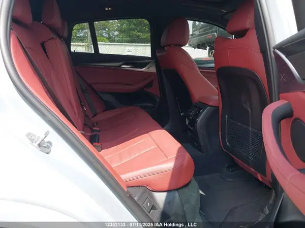5UX33DT06N9L78638 2022 BMW X4 - Image 8