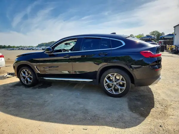 5UX33DT06P9P69470 2023 BMW X4 - Image 2