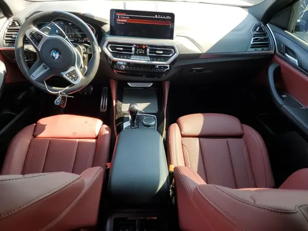 5UX33DT06R9U32865 2024 BMW X4 - Image 8