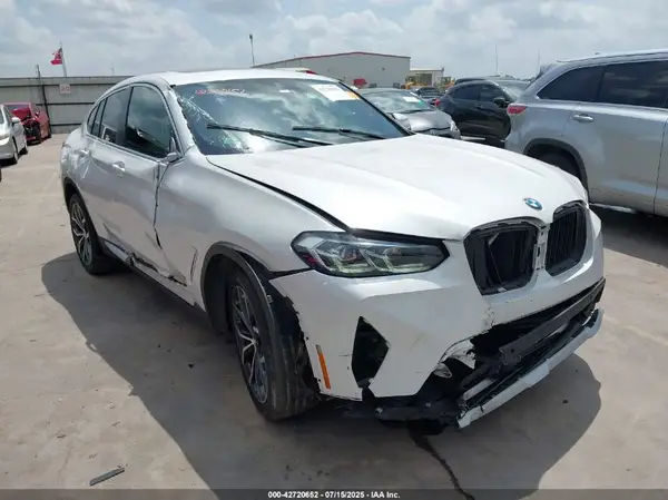 5UX33DT07N9L33756 2022 BMW X4 - Image 1