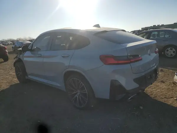 5UX33DT07N9L98039 2022 BMW X4 - Image 2