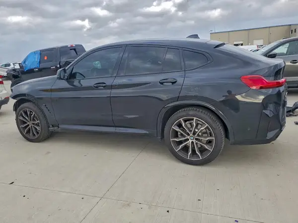 5UX33DT07N9M78473 2022 BMW X4 - Image 2