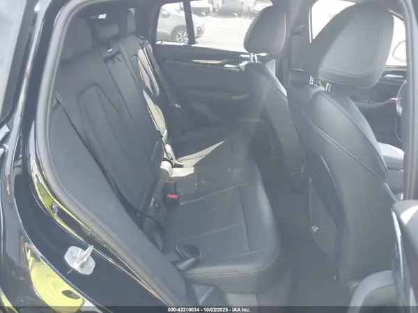 5UX33DT07R9V46499 2024 BMW X4 - Image 8