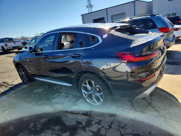 5UX33DT07R9V93371 2024 BMW X4 - Image 2