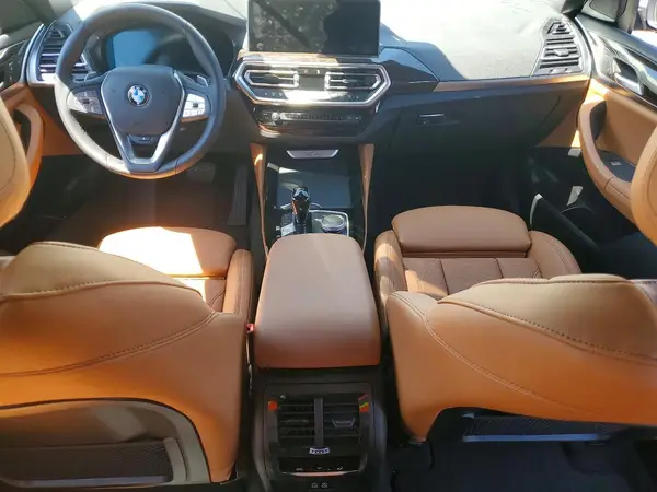 5UX33DT07S9157576 2025 BMW X4 - Image 8