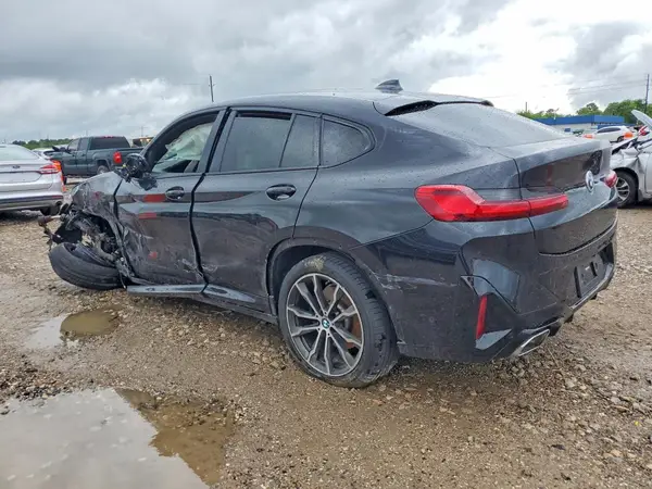 5UX33DT08N9J61897 2022 BMW X4 - Image 2