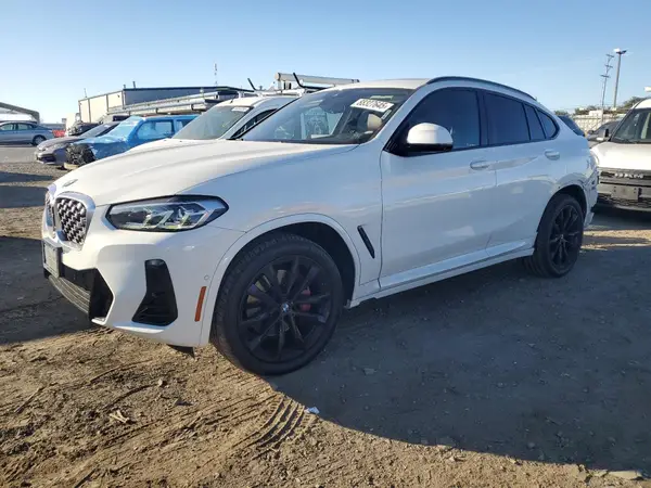 5UX33DT08N9J95614 2022 BMW X4 - Image 1