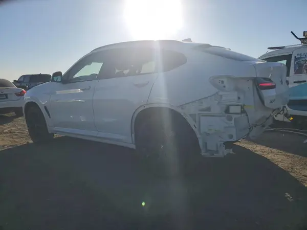 5UX33DT08N9J95614 2022 BMW X4 - Image 2