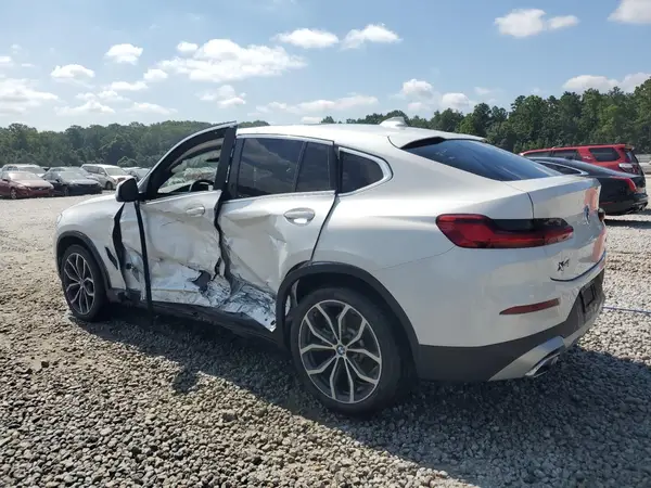 5UX33DT08N9K17756 2022 BMW X4 - Image 2
