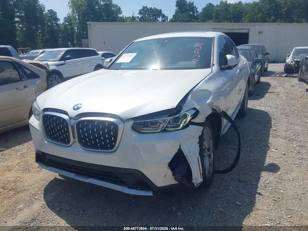 5UX33DT08N9M20131 2022 BMW X4 - Image 2