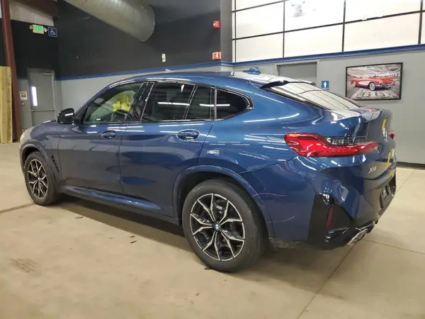 5UX33DT08P9P12848 2023 BMW X4 - Image 2