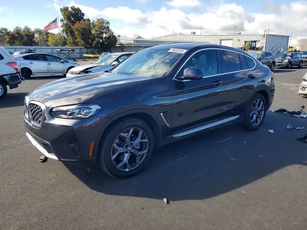 5UX33DT08R9U99936 2024 BMW X4 - Image 1