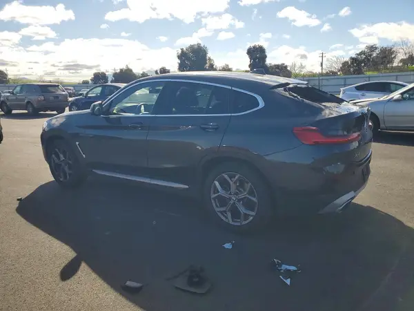 5UX33DT08R9U99936 2024 BMW X4 - Image 2