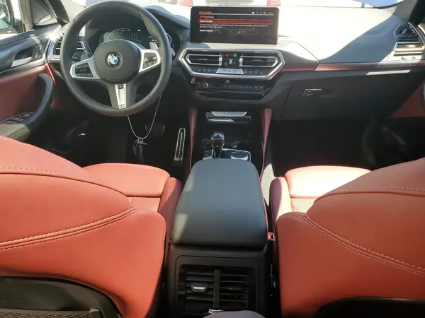 5UX33DT08R9W44280 2024 BMW X4 - Image 8