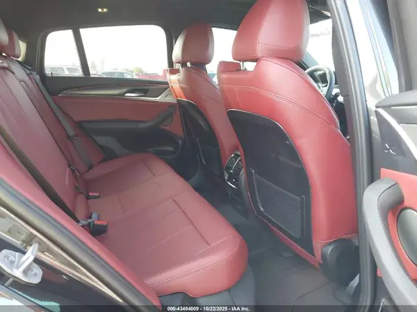 5UX33DT08S9084993 2025 BMW X4 - Image 8