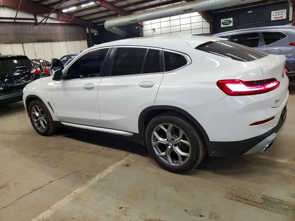 5UX33DT09N9K12081 2022 BMW X4 - Image 2